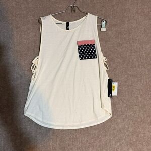 NWT ING Women’s Tank Top‎ Medium Flag Pocket Open Side Black Lightweight